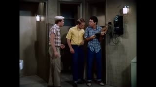 Happy Days - 3x11 - Three On A Porch