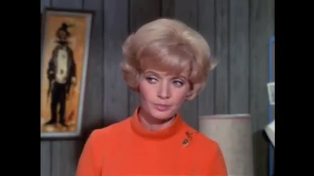 Brady Bunch - 1x4 - Alice Doesn't Live Here Anymore