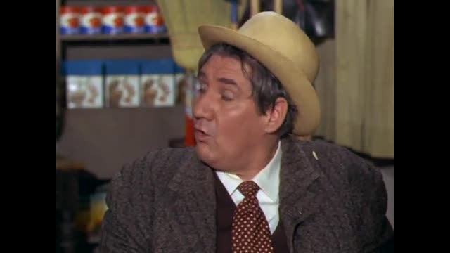 Green Acres - 2x20 - Never Take Your Wife To A Convention