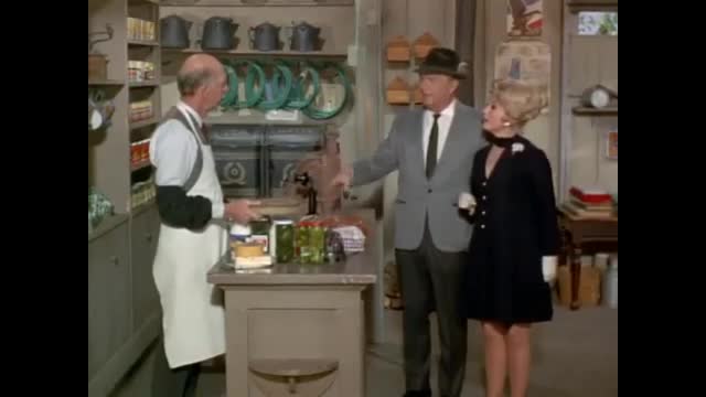 Green Acres - 5x22 - The Picnic