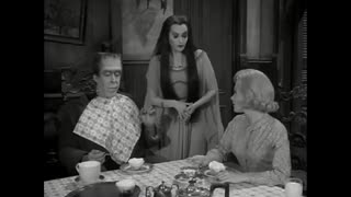 Munsters - 1x26 - Far Out Munsters
