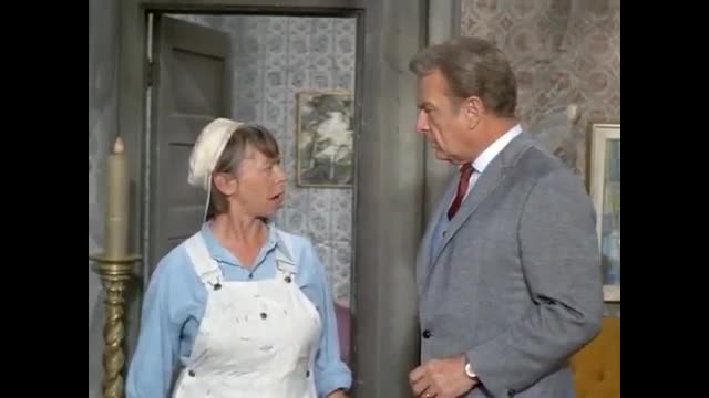 Green Acres - 6x23 - The Hole In The Porch