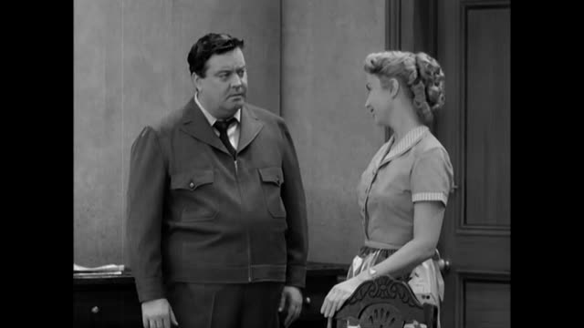 The Honeymooners - 1x1 - TV Or Not TV