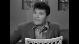 Beverly Hillbillies - 1x29 - The Clampetts And The Dodgers