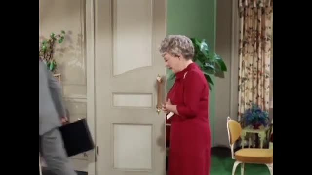 Beverly Hillbillies - 5x30 - The Dahlia Feud