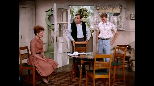 Happy Days - 3x1 - Fonzie Moves In