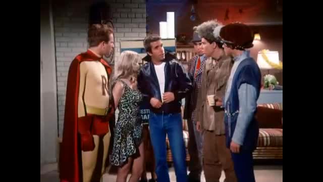Happy Days - 1x11 - Because She's There