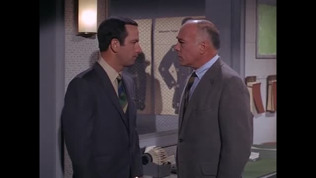 Get Smart - 2x15 - Kiss Of Death