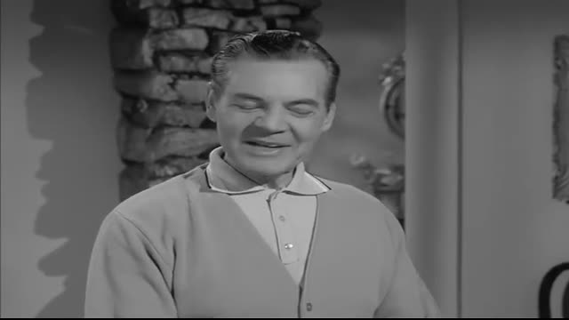 Addams Family - 2x23 - Morticia The Decorator