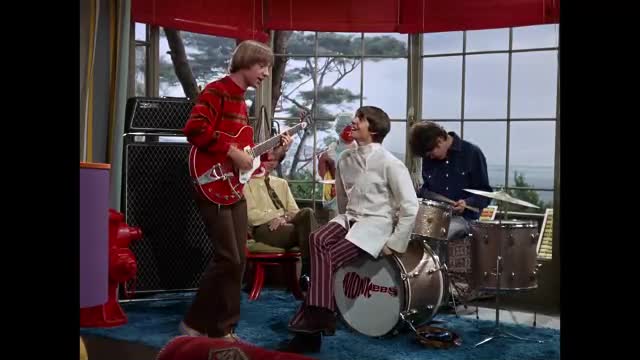 Monkees - 2x23 - Monkees Mind Their Manor