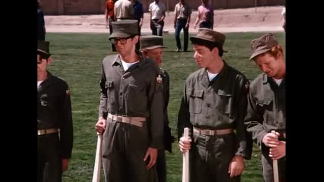 Happy Days - 2x5 - ROTC