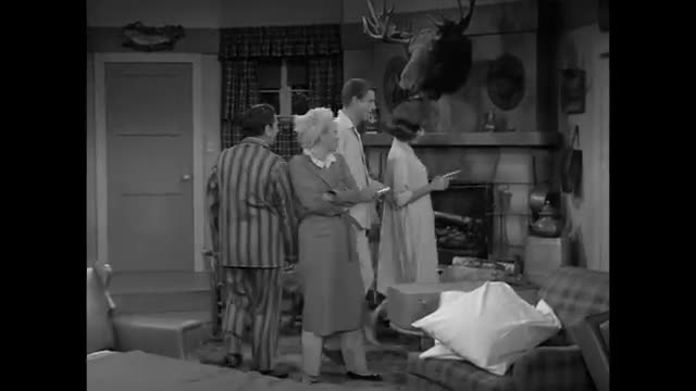Dick Van Dyke - 4x2 - The Ghost Of A. Chantz