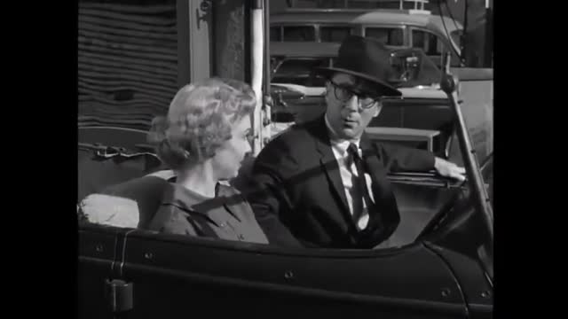 Dennis The Menace - 1x9 - Dennis Sells Bottles