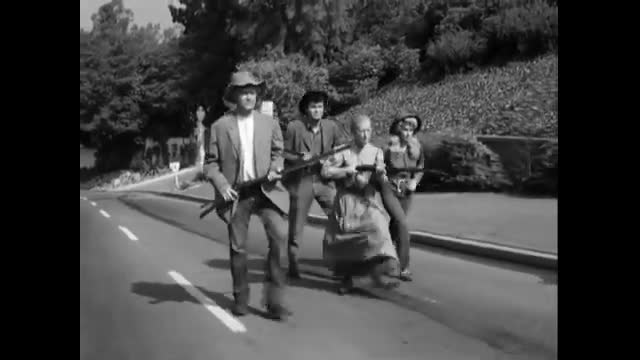 Beverly Hillbillies - 1x13 - Home For Christmas