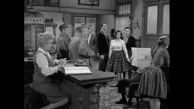 Petticoat Junction - 1x29  -  Kate The Stockholder