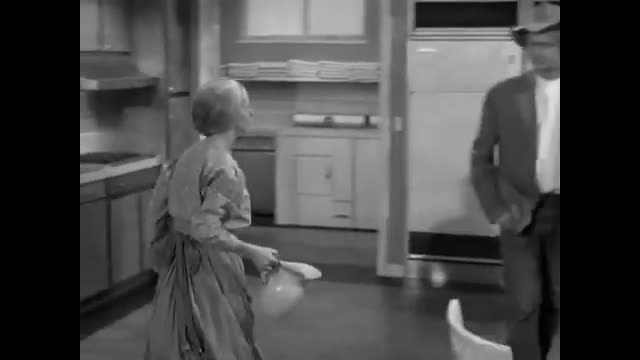 Beverly Hillbillies - 1x6 - Trick Or Treat