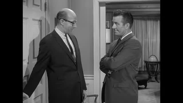 Leave It To Beaver - 3x19 - Wally's Election