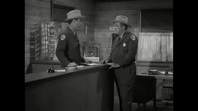 Munsters - 1x16 - Grandpa's Call Of The Wild
