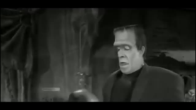 Munsters - 1x29 - Herman The Rookie