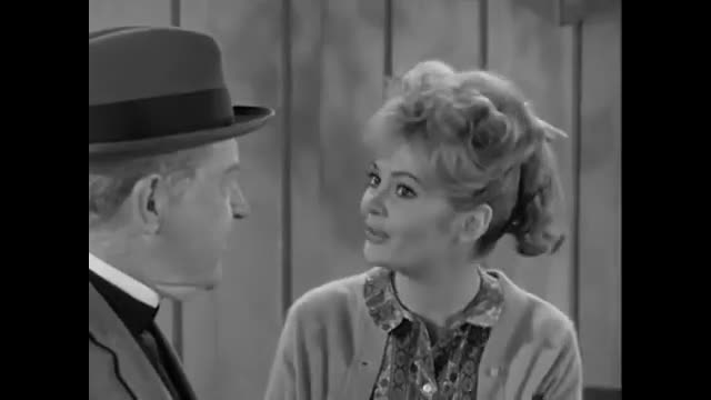 Petticoat Junction - 1x26 - Kate And The Manpower Problem