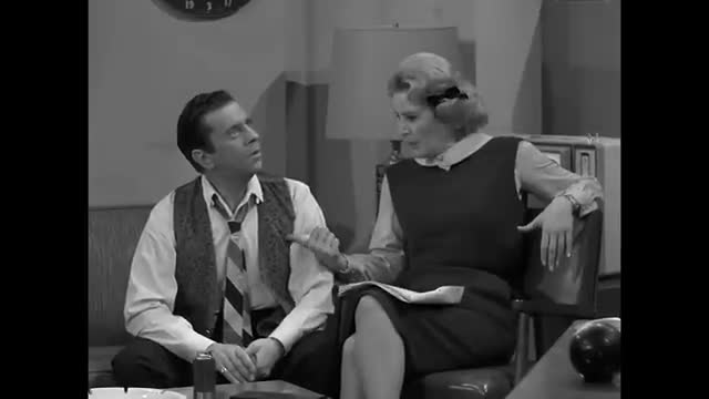 Dick Van Dyke - 3x24 - How To Spank A Star