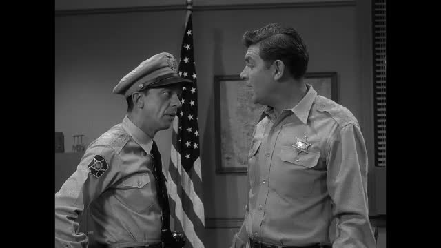 Andy Griffith - 4x10 - Up In Barney's Room