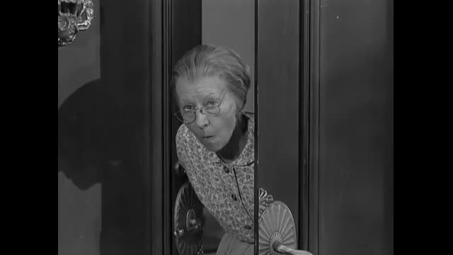 Beverly Hillbillies - 3x20 - Jed's Temptation