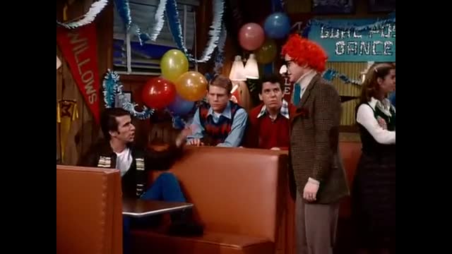 Happy Days - 3x14 - Tell It To The Marines