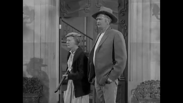 Beverly Hillbillies - 3x23 - Drysdale's Dog Days