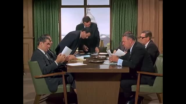 Get Smart - 2x24 - The Expendable Agent