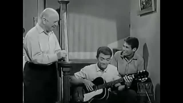 My Three Sons - 3x17 - How To Impress A Woman