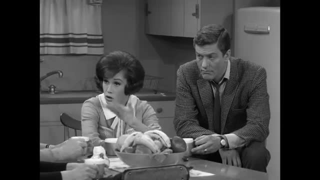 Dick Van Dyke - 4x25 - Your Home Sweet Home Is My Home