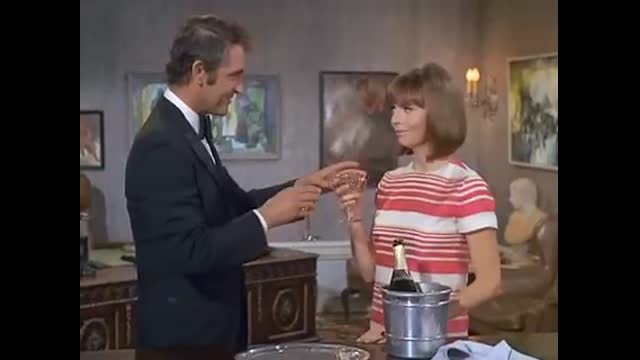 Get Smart - 3x19 - 99 Loses Control