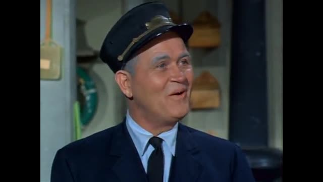 Green Acres - 1x18 - Lisa Bakes A Cake