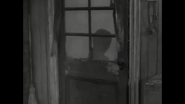 Munsters - 2x15 - Herman's Peace Offensive