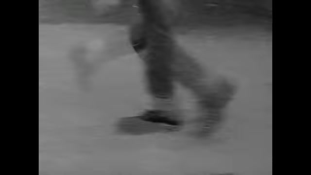 Leave It To Beaver - 3x6 - Beaver Takes A Walk