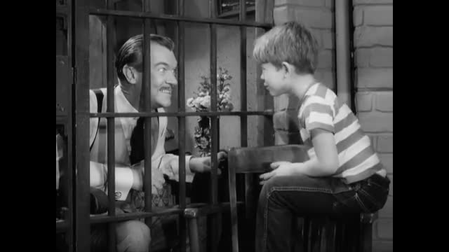Andy Griffith - 1x21 - Andy And The Gentleman Crook
