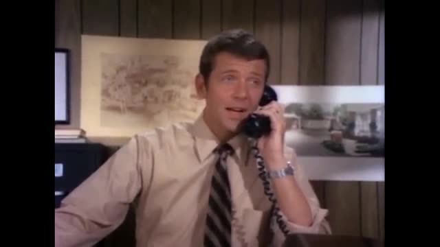 Brady Bunch - 1x5 - Katchoo