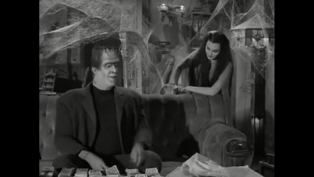 Munsters - 1x21 - Don't Bank On Herman
