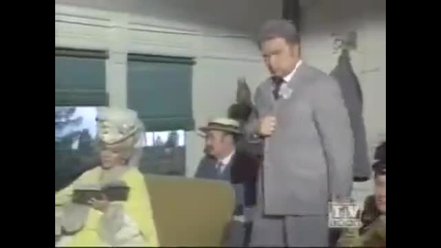 Green Acres - 4x24 - The Old Trunk