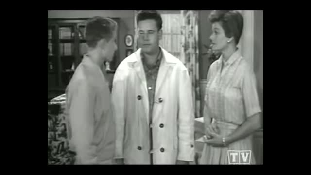 Leave It To Beaver - 3x17 - Wally's Test