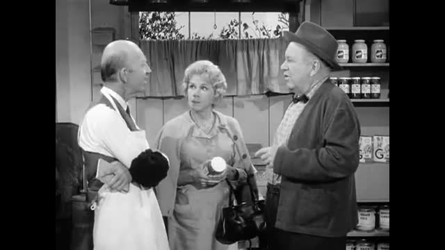 Petticoat Junction - 2x5 - As Hooterville Goes