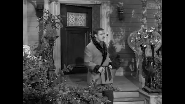 Addams Family - 1x3 - Fester's Punctured Romance