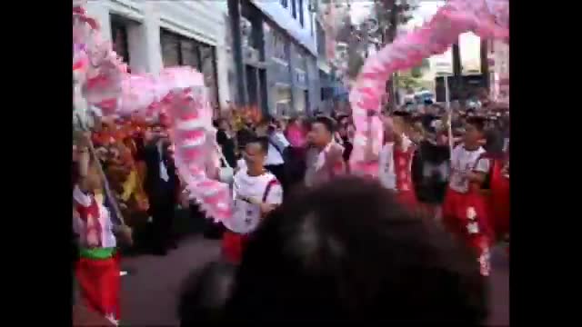 美國國際藝術館開幕