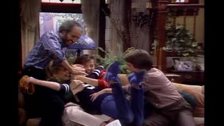 Family Ties - S2E14 - Say Uncle