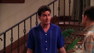 Two and a Half Men - S2E13 - Zejdz Zmoich Wlosow (Get Off My Hair)
