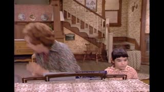 All in the Family - S9E14 - A Night at the PTA