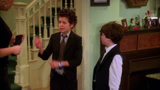 Grounded for Life - S2E21 - Dust in the Wind