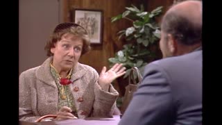 All in the Family - S9E8 - Edith vs. the Bank
