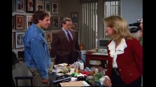 Murphy Brown - S6E1 - The More Things Change